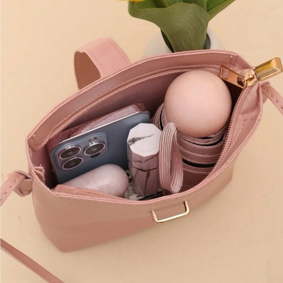 ⚠️Clearance Solid Pink Crossbody Bag - Picture 3 of 6